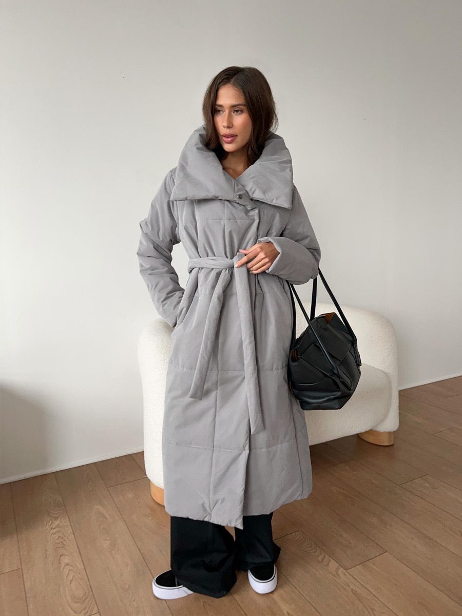 LuxeFrost – Lange Pufferjas met Taille